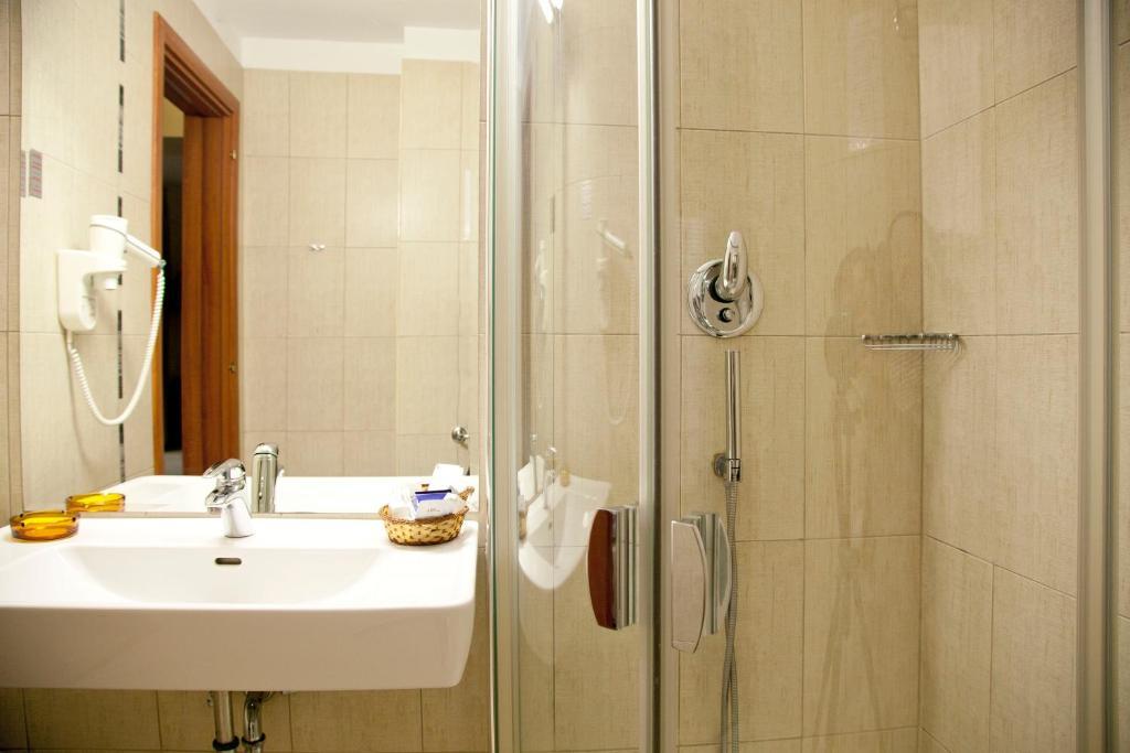 Euro Hotels Gara De Nord Bukarest Rum bild